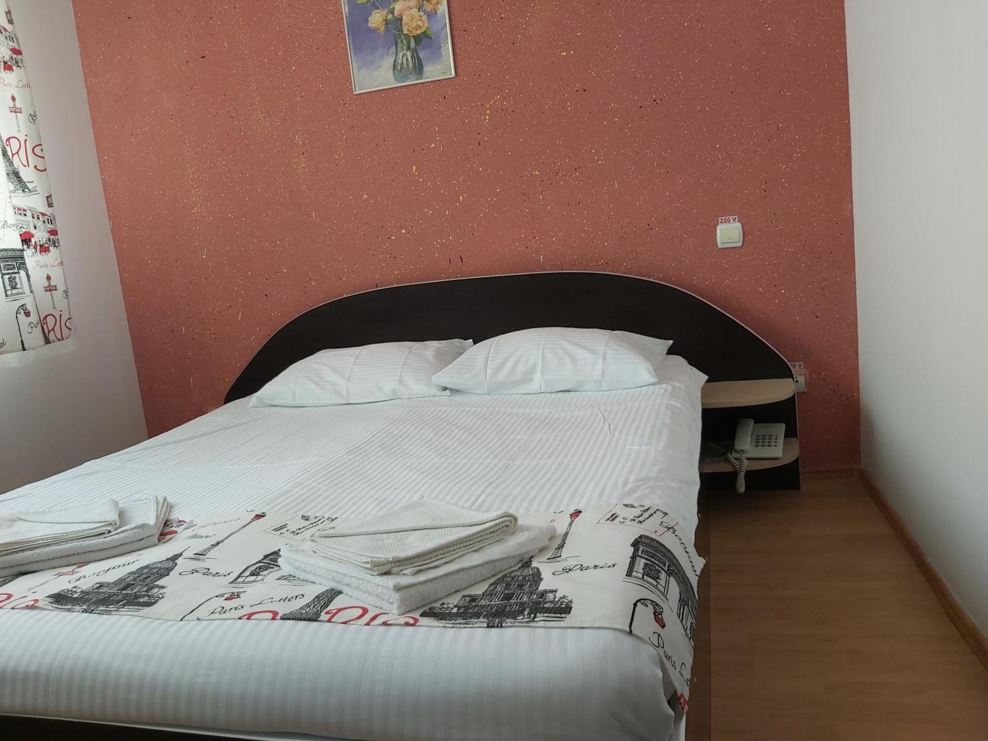 Hotel River Târgu Jiu Zimmer foto
